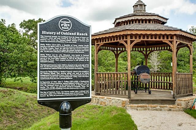 history of Oakland Ranch